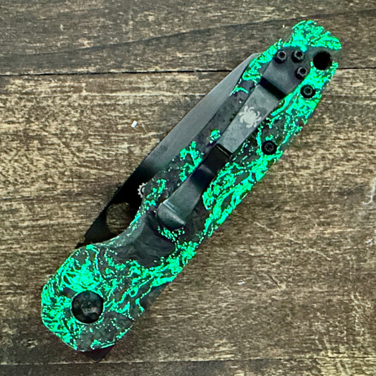 Dark Matter Glow FAT Carbon Scales for Spyderco Smock CQI