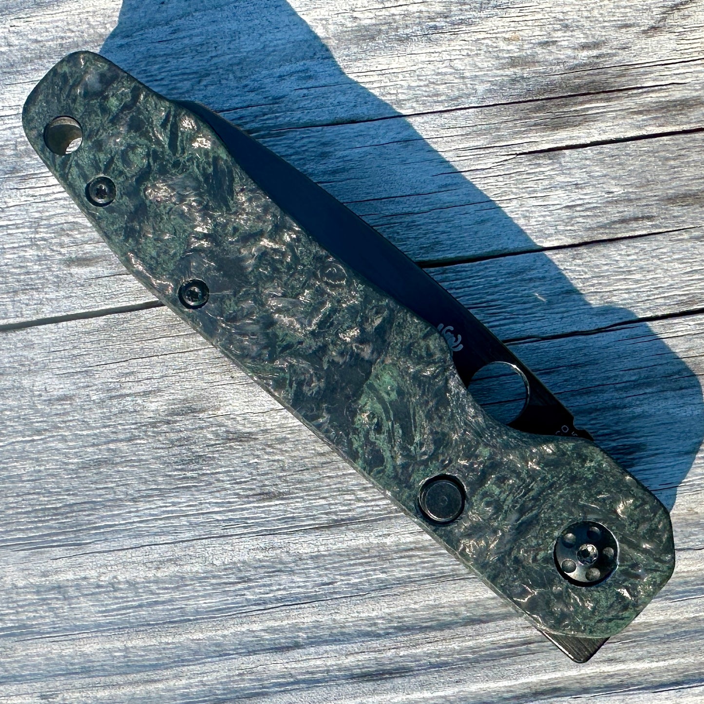 Dark Matter Glow FAT Carbon Scales for Spyderco Smock CQI