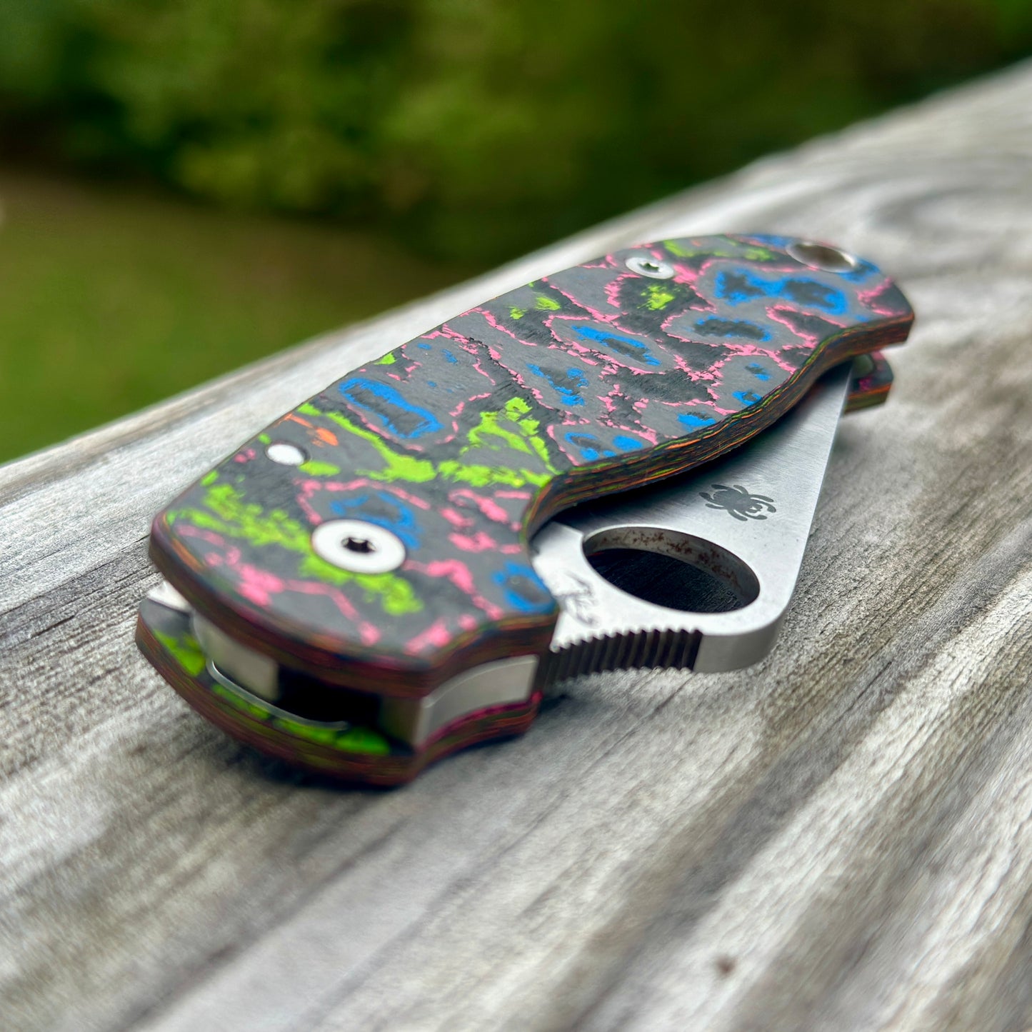 80s CamoCarbon Scales for Spyderco Para 3