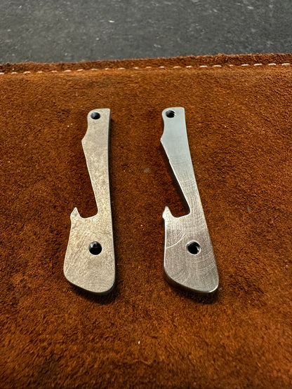 Compensated Lock Backspacer for Spyderco Manix 2