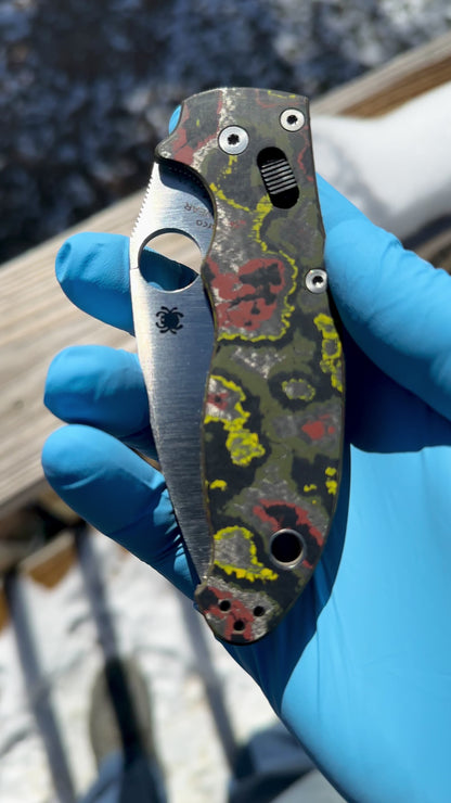 Boba Fett CamoCarbon Scales for Spyderco Manix 2